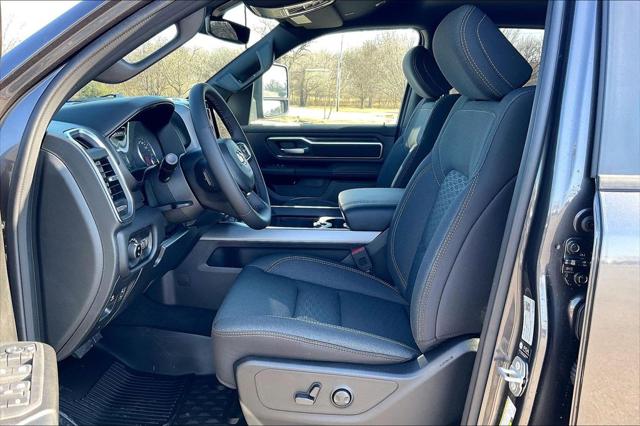 2026 Ram 1500 Big Horn Crew Cab 4x4 5'7" Box