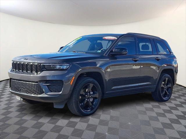 2023 Jeep Grand Cherokee Altitude 4x4 2023 Jeep Grand Cherokee Altitude 4x4