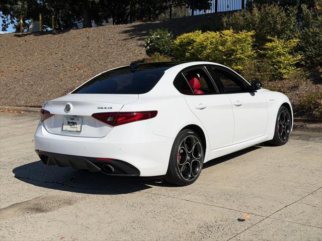 2023 Alfa Romeo Giulia Veloce AWD 2023 Alfa Romeo Giulia Veloce AWD