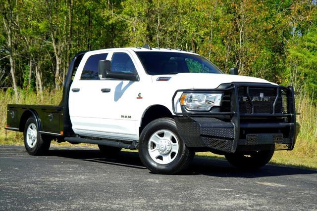 2022 RAM 3500 Chassis Tradesman/SLT/Laramie/Limited 2022 RAM 3500 Chassis Tradesman/SLT/Laramie/Limited