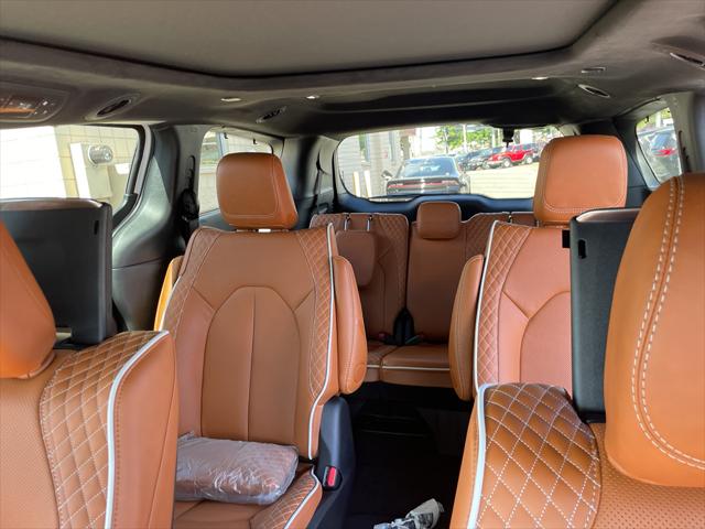 2026 Chrysler Pacifica Pinnacle