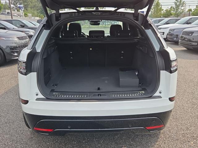 2026 Land Rover Range Rover Velar P400 Dynamic SE