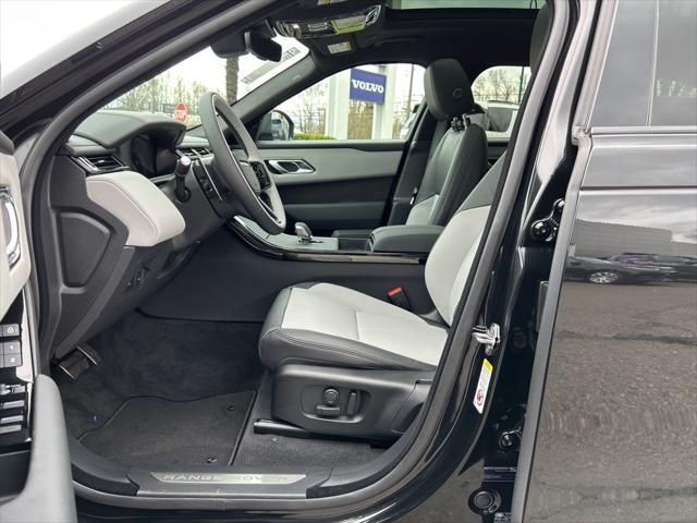 2026 Land Rover Range Rover Velar P250 Dynamic SE
