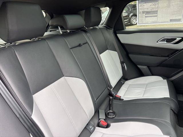 2026 Land Rover Range Rover Velar P250 Dynamic SE