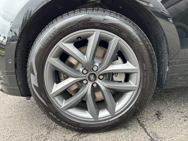 2026 Land Rover Range Rover Velar P250 Dynamic SE