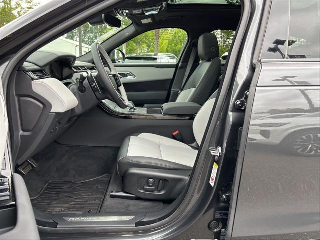 2026 Land Rover Range Rover Velar P400 Dynamic SE