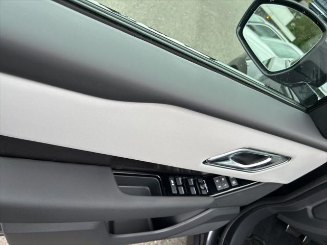 2026 Land Rover Range Rover Velar P400 Dynamic SE