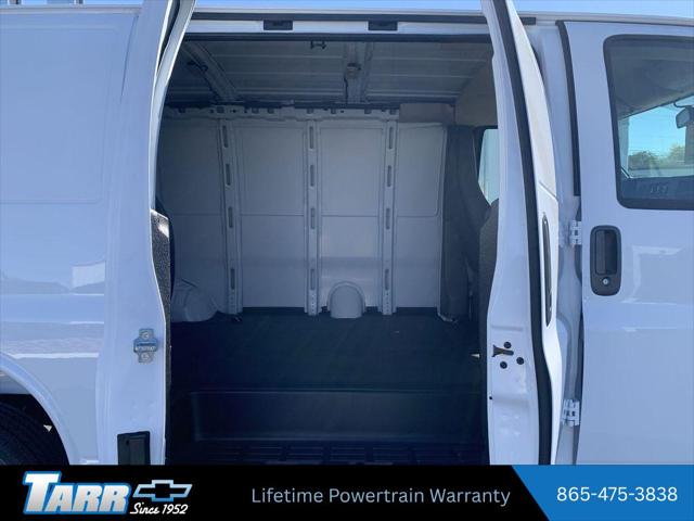 2025 Chevrolet Express Cargo Van RWD 3500 Regular Wheelbase WT