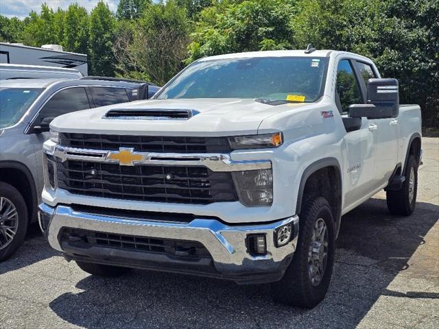2024 Chevrolet Silverado 2500HD 4WD Crew Cab Standard Bed LT