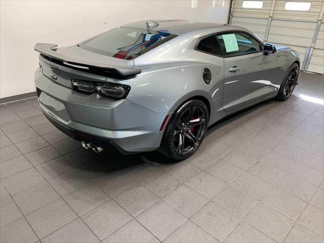 2024 Chevrolet Camaro RWD Coupe 1SS