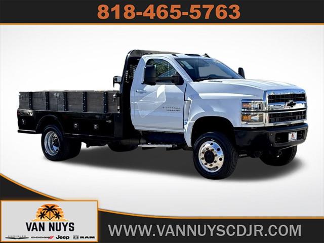 2022 Chevrolet Silverado 4500HD 1WT