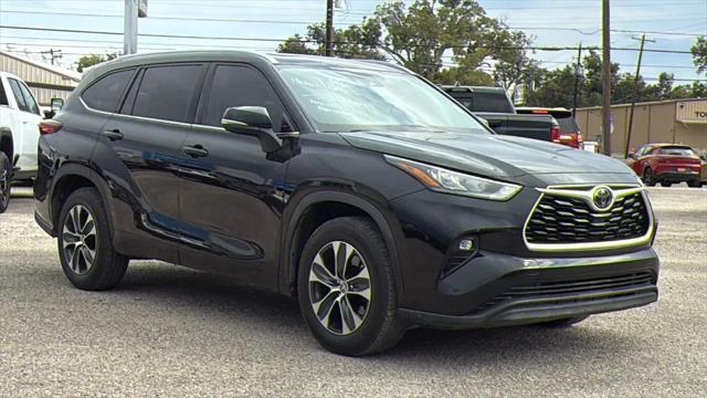 2020 Toyota Highlander XLE 2020 Toyota Highlander XLE