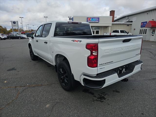 2024 Chevrolet Silverado 1500 4WD Crew Cab Short Bed Custom