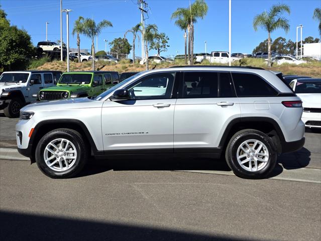 2024 Jeep Grand Cherokee Laredo X 4x4 2024 Jeep Grand Cherokee Laredo X 4x4