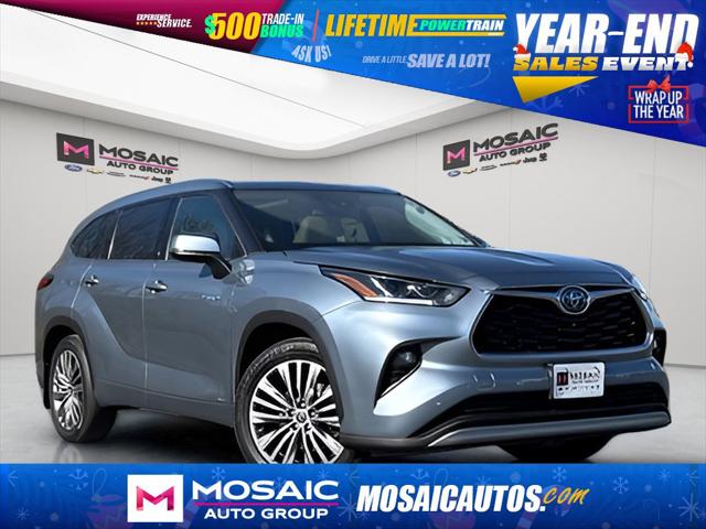 2021 Toyota Highlander Hybrid Platinum