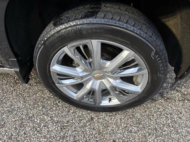 2022 Chevrolet Silverado 1500 4WD Crew Cab Short Bed High Country