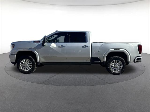 2023 GMC Sierra 2500HD 4WD Crew Cab Standard Bed Denali 2023 GMC Sierra 2500HD 4WD Crew Cab Standard Bed Denali