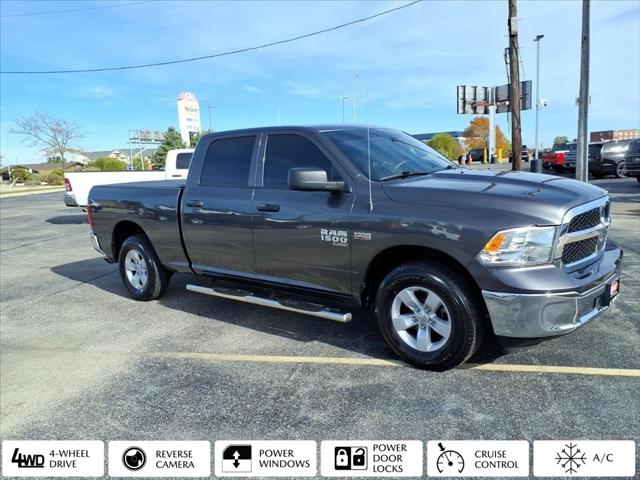 2021 RAM 1500 Classic Tradesman Crew Cab 4x4 64 Box 2021 RAM 1500 Classic Tradesman Crew Cab 4x4 64 Box
