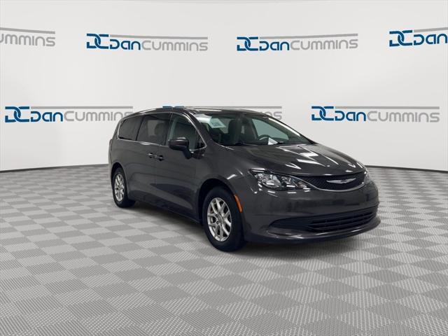 2017 Chrysler Pacifica Touring 2017 Chrysler Pacifica Touring