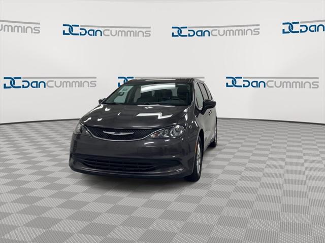 2017 Chrysler Pacifica Touring 2017 Chrysler Pacifica Touring