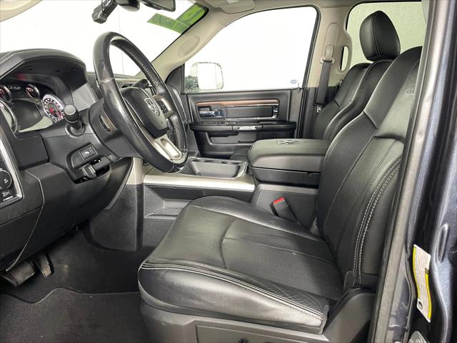 2018 RAM 2500 Laramie Crew Cab 4x4 64 Box 2018 RAM 2500 Laramie Crew Cab 4x4 64 Box