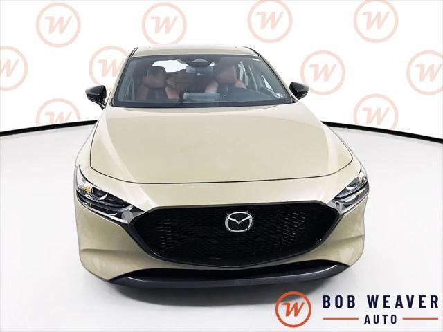 2024 Mazda Mazda3 Hatchback 2.5 Carbon Turbo 2024 Mazda Mazda3 Hatchback 2.5 Carbon Turbo