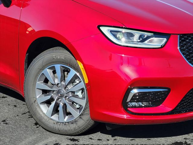 2025 Chrysler Pacifica Plug-In Hybrid PACIFICA PLUG-IN HYBRID SELECT 2025 Chrysler Pacifica Plug-In Hybrid PACIFICA PLUG-IN HYBRID SELECT