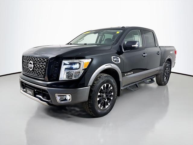 2017 Nissan TITAN PRO-4X 2017 Nissan TITAN PRO-4X