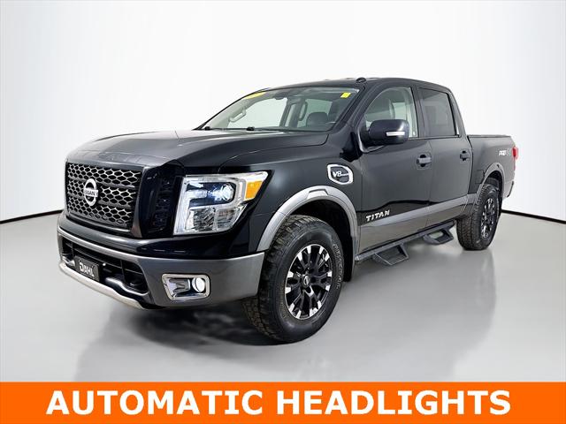 2017 Nissan TITAN PRO-4X 2017 Nissan TITAN PRO-4X
