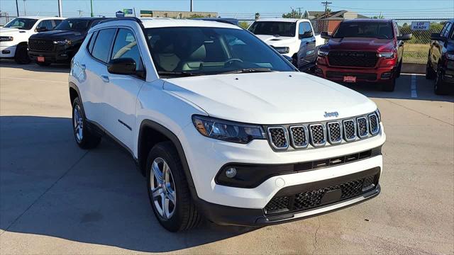 2024 Jeep Compass Latitude 4x4 2024 Jeep Compass Latitude 4x4