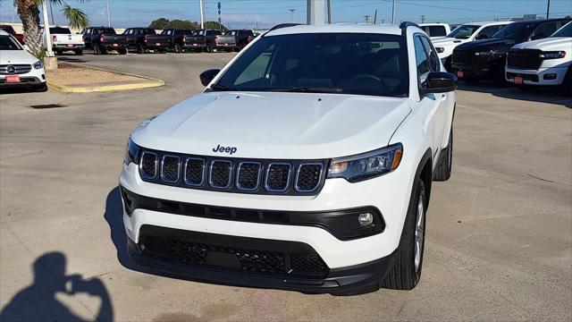 2024 Jeep Compass Latitude 4x4 2024 Jeep Compass Latitude 4x4