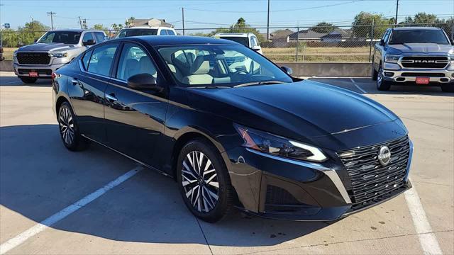 2024 Nissan Altima SV FWD