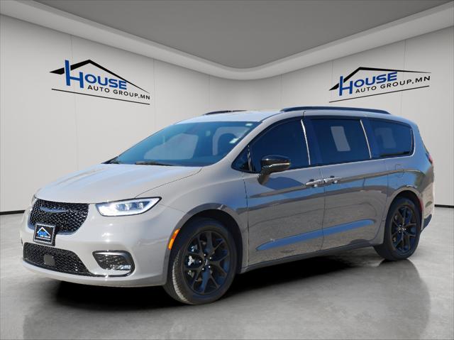 2024 Chrysler Pacifica Touring L 2024 Chrysler Pacifica Touring L