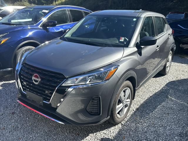 2024 Nissan Kicks S Xtronic CVT