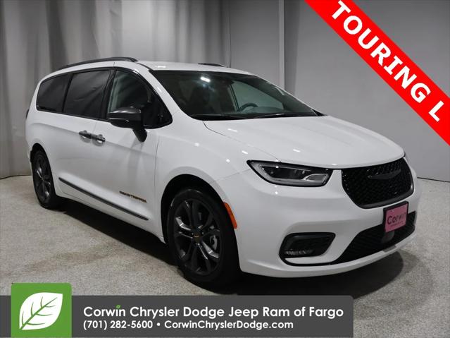 2024 Chrysler Pacifica Touring L 2024 Chrysler Pacifica Touring L