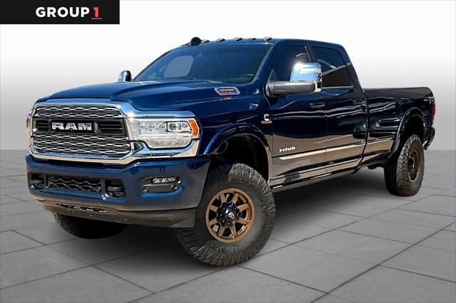 2024 RAM 3500 Limited Crew Cab 4x4 8 Box