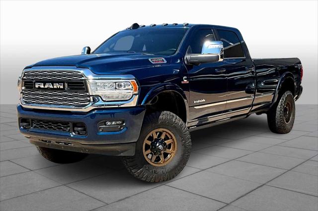 2024 RAM 3500 Limited Crew Cab 4x4 8 Box