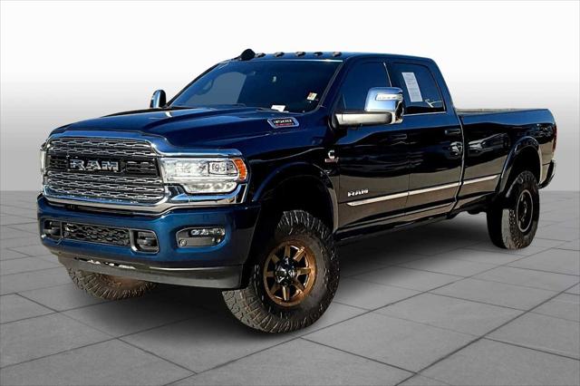 2024 RAM 3500 Limited Crew Cab 4x4 8 Box