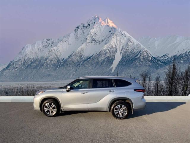 2024 Toyota Highlander XLE 2024 Toyota Highlander XLE