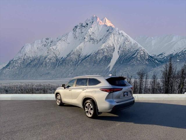 2024 Toyota Highlander XLE 2024 Toyota Highlander XLE