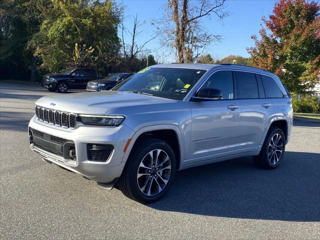 2022 Jeep Grand Cherokee Overland 4x4