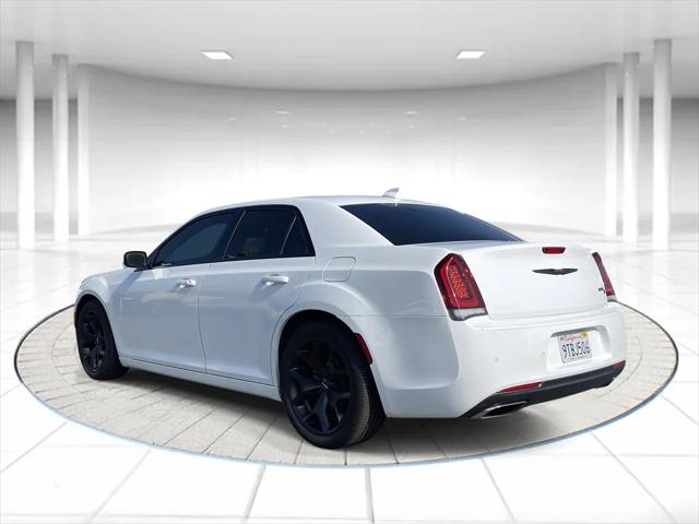2022 Chrysler 300 S 2022 Chrysler 300 S