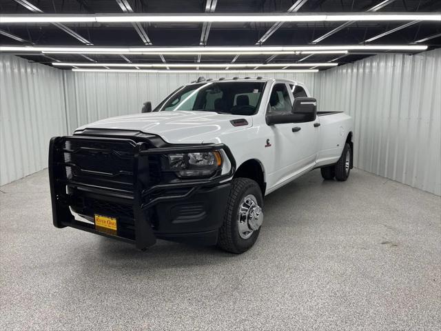 2024 RAM 3500 Tradesman Crew Cab 4x4 8 Box 2024 RAM 3500 Tradesman Crew Cab 4x4 8 Box