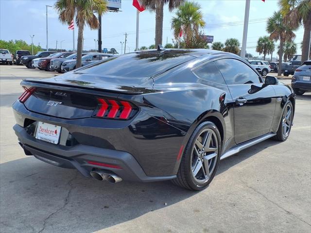 2025 Ford Mustang GT Fastback 2025 Ford Mustang GT Fastback