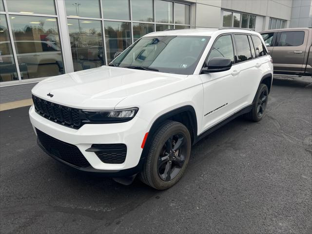 2023 Jeep Grand Cherokee Altitude 4x4