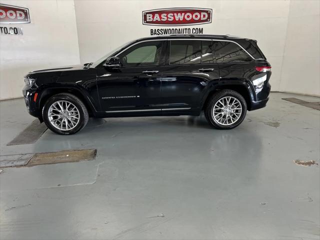 2023 Jeep Grand Cherokee Summit 4x4