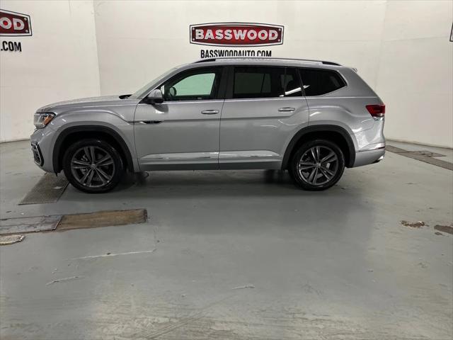 2022 Volkswagen Atlas 3.6L V6 SEL R-Line 2022 Volkswagen Atlas 3.6L V6 SEL R-Line