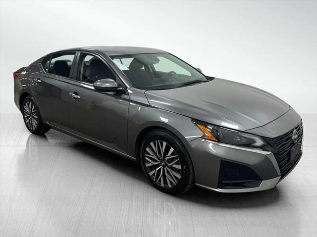 2023 Nissan Altima SV FWD