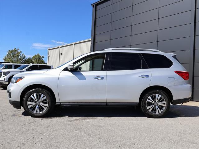 2020 Nissan Pathfinder SL 4WD 2020 Nissan Pathfinder SL 4WD