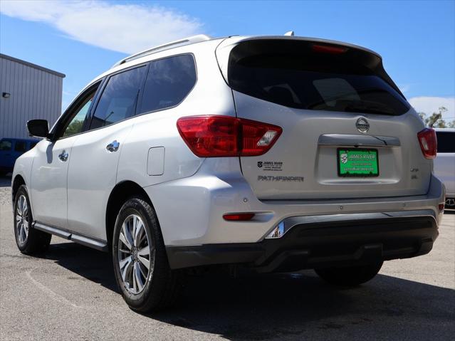 2020 Nissan Pathfinder SL 4WD 2020 Nissan Pathfinder SL 4WD